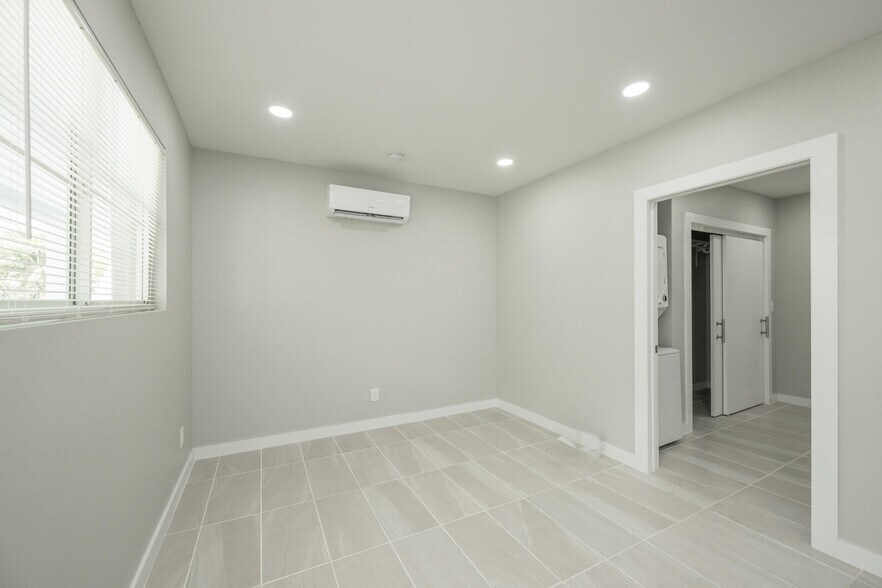 More Photos Of 818 Elizabeth St, Key West Apartments For Sale