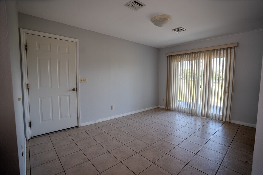 More Photos Of 12219 SW 26th St, Ocala Horse Stables For Sale