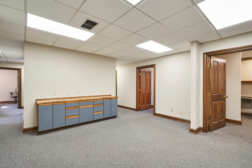 More Photos Of 1920 Georgetown Rd, Hudson Medical For Lease