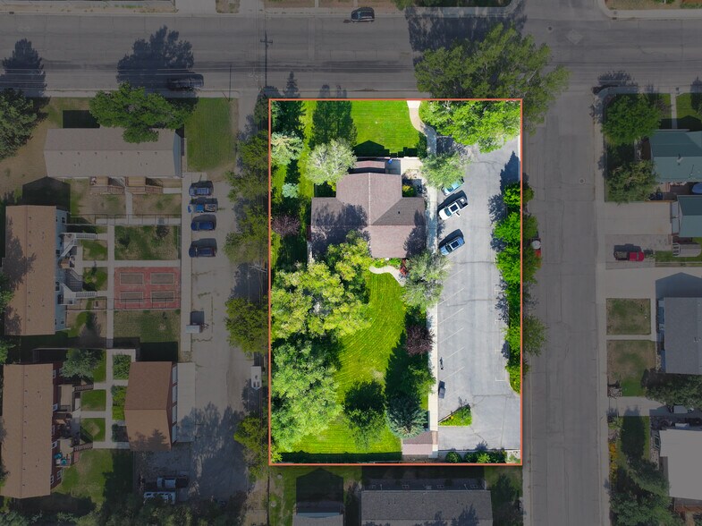 More Photos Of 890 N 2nd St, Lander Office For Sale