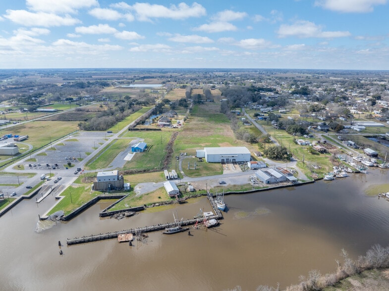 Primary Photo Of 605 Wilfred Landry St, Delcambre Warehouse For Sale