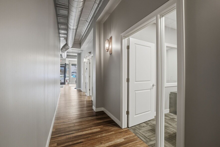 More Photos Of 4126 E Erie St, Willoughby Office For Sale