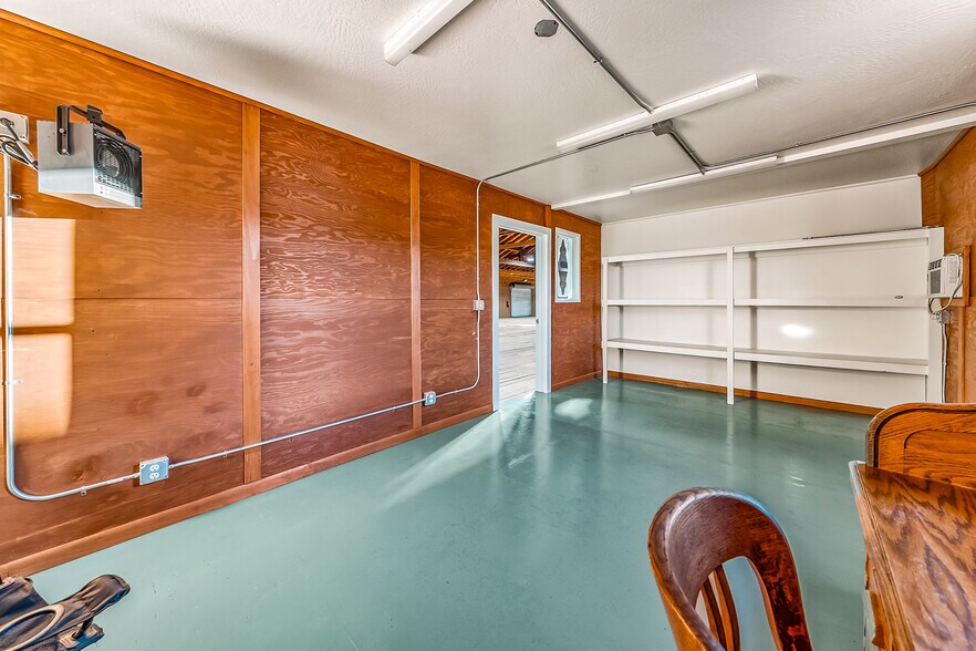 More Photos Of 8211 15th St, Medford Warehouse For Sale