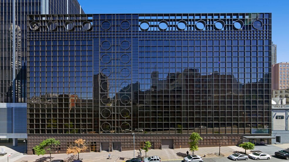 More Photos Of 521 W 57th St, New York Office For Lease