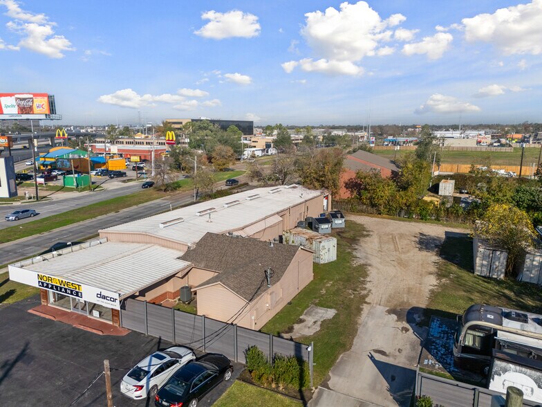 More Photos Of 4614 Randwick Dr, Houston Land For Sale