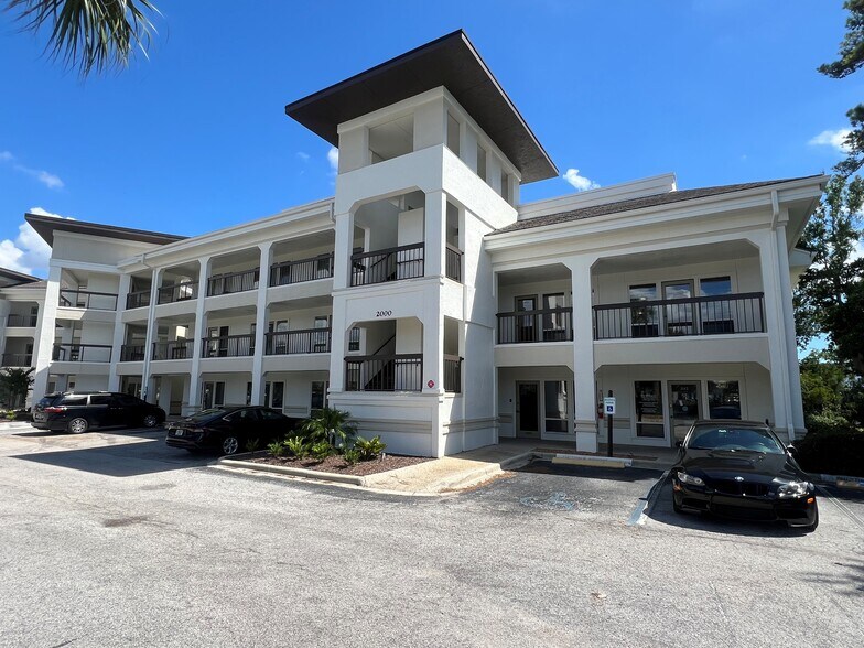 Primary Photo Of 2000 - 2310 Sawgrass Village Dr, Ponte Vedra Beach Office For Lease