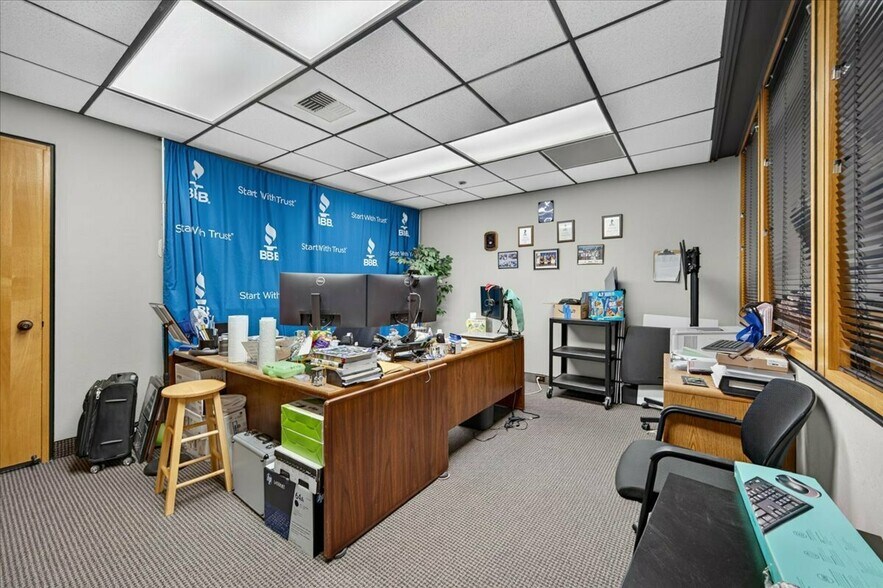 More Photos Of 2600 Shaw Ave, Fresno Office For Sale