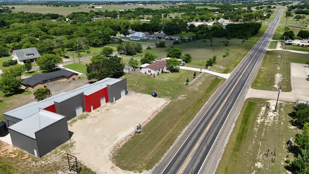 More Photos Of 6854 Old Lorena Rd, Lorena Light Manufacturing For Sale