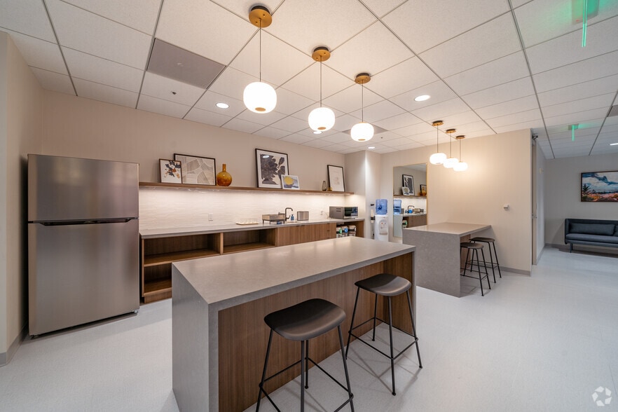 More Photos Of 601 Montgomery St, San Francisco Office For Lease