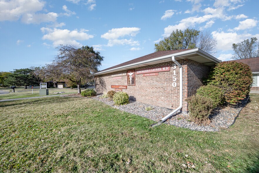 More Photos Of 3150 Hallmark Ct, Saginaw Medical For Sale