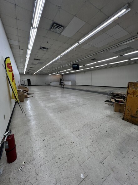 More Photos Of 59 Belmont Ave, Brooklyn Storefront Retail Residential For Lease