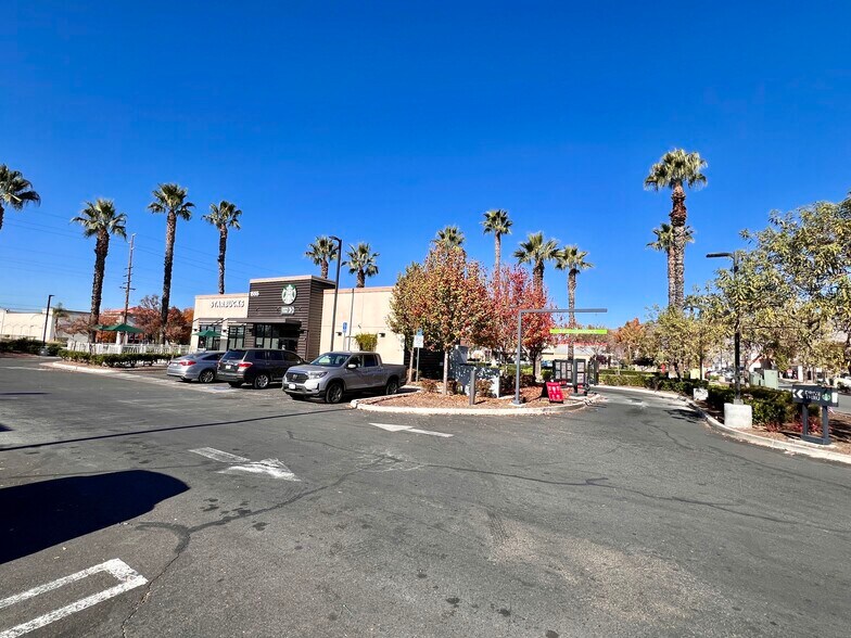 More Photos Of 1555 S San Jacinto Ave, San Jacinto Freestanding For Sale