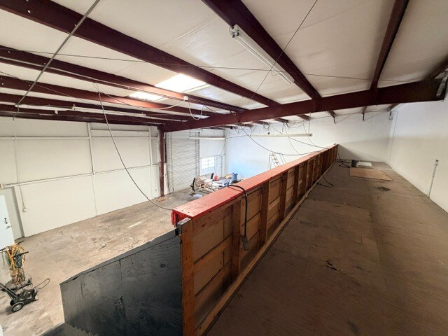 More Photos Of 1725 S Nova Rd, Daytona Beach Warehouse For Sale