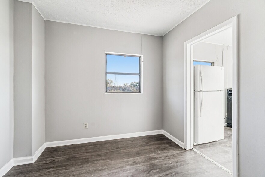 More Photos Of 715 McDuff Ave, Jacksonville Storefront Retail Residential For Sale