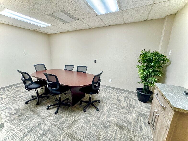 More Photos Of 797 San Antonio Rd, Palo Alto Office For Lease