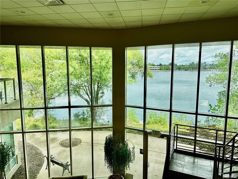 More Photos Of 2580 Sierra Sunrise Ter, Chico Office For Lease