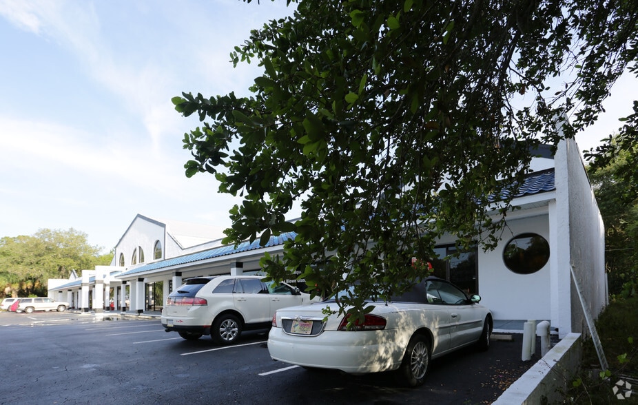 Primary Photo Of 675 Tamiami Trl, Port Charlotte General Retail For Lease