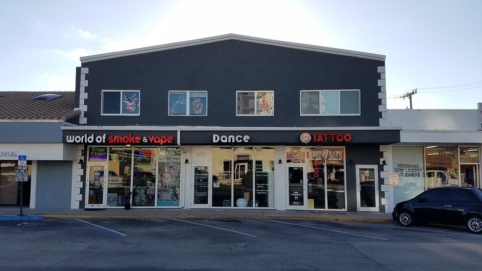 More Photos Of 1051-1057 SE 17th St, Fort Lauderdale Storefront Retail Office For Lease