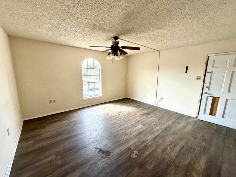 More Photos Of 4728 Ya Tittle Ave, Baton Rouge Apartments For Sale