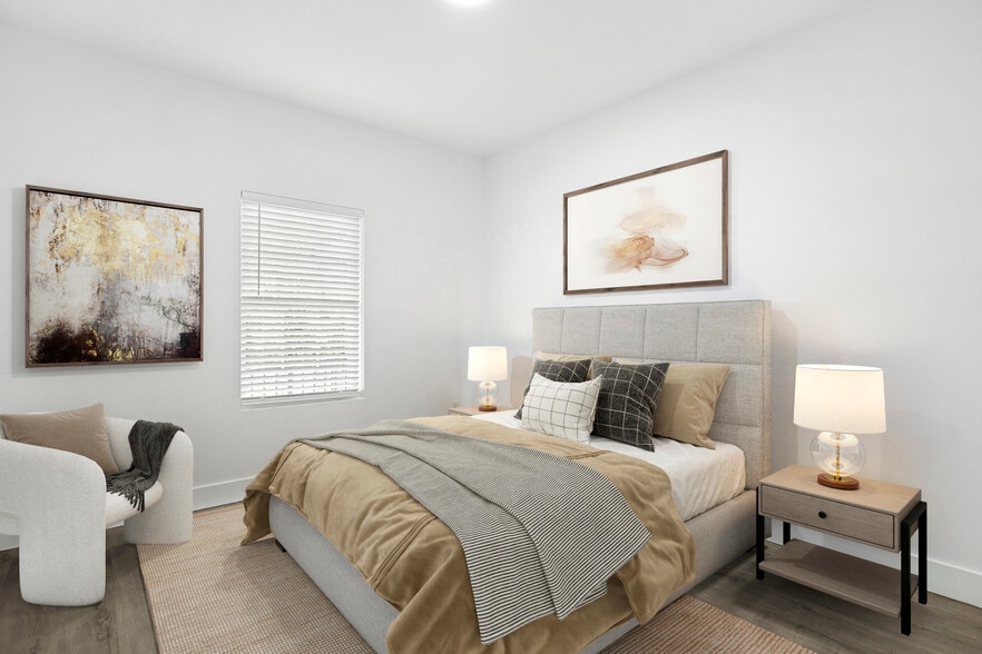 More Photos Of 533 Greenwich St, Hempstead Apartments For Sale