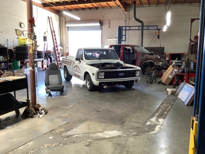 More Photos Of 616 Pacific Ave, Oxnard Industrial For Sale