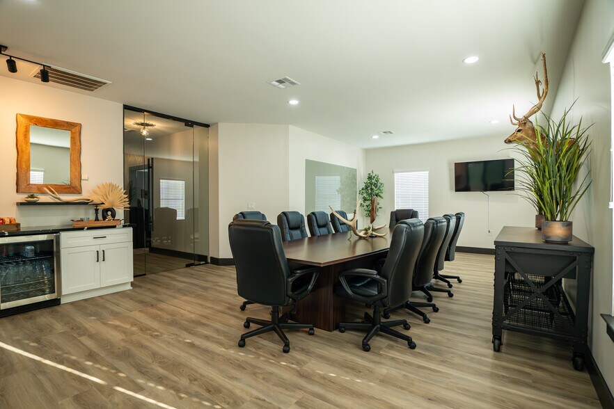 More Photos Of 26715B Decker Prairie Rosehl Rd, Magnolia Office For Sale