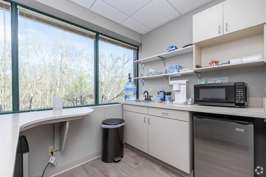 More Photos Of 1301 River St, Valatie Medical For Sale