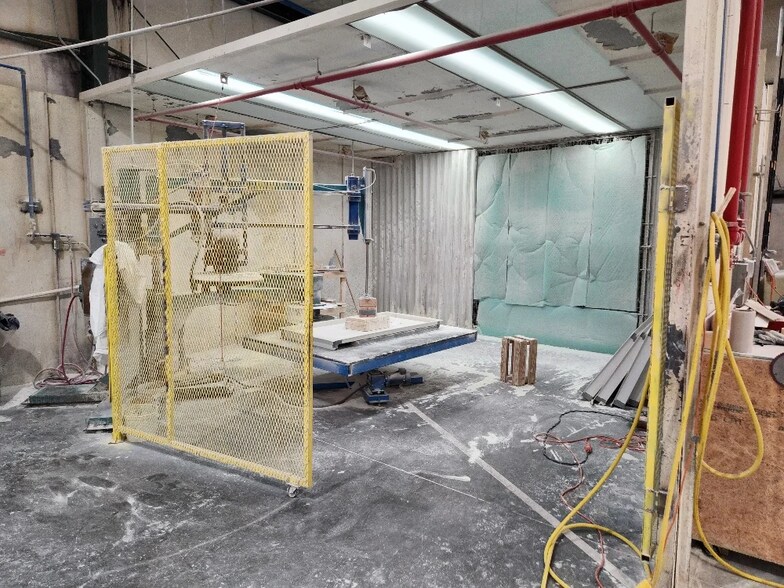 More Photos Of 10700 John Price Rd, Charlotte Warehouse For Lease