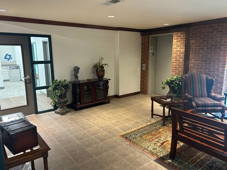 More Photos Of , Huntsville Office For Sale