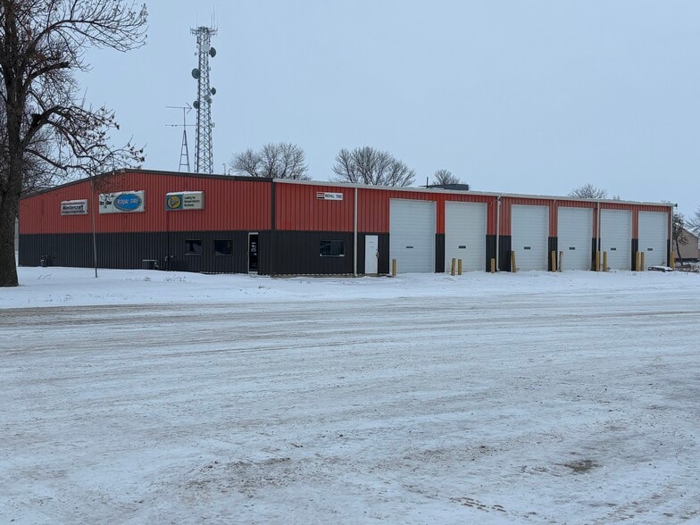 Primary Photo Of 1740 E College Dr, Marshall Distribution For Lease