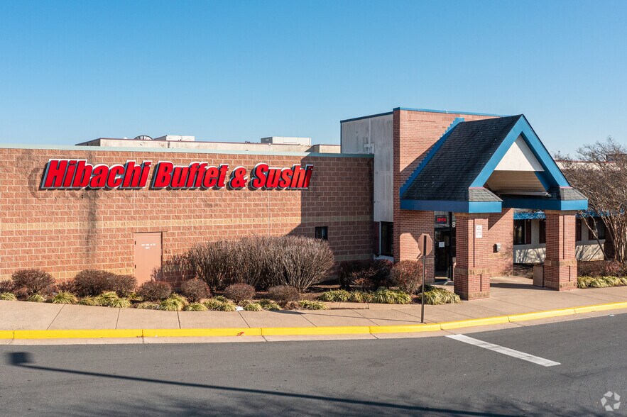 More Photos Of 8025-8125 Sudley Rd, Manassas Unknown For Lease