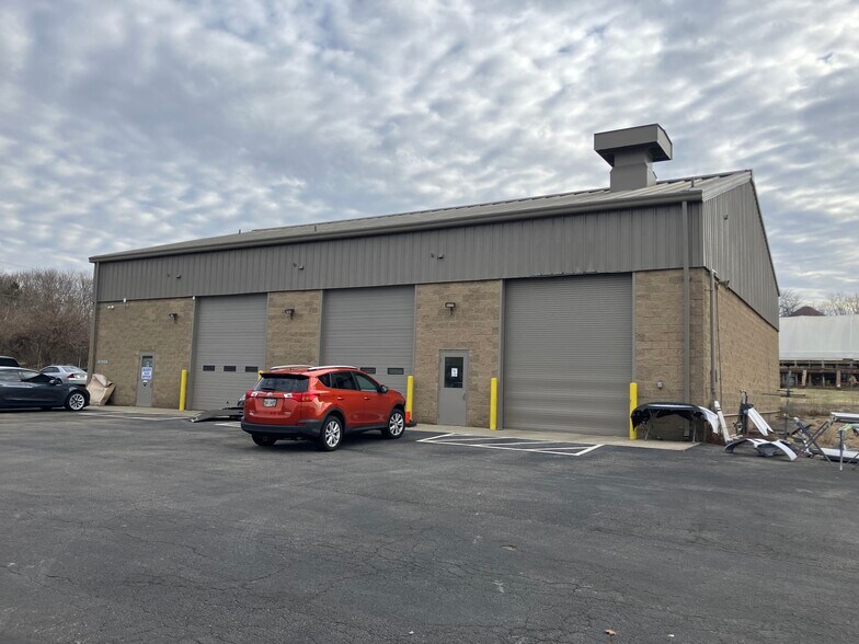 More Photos Of 622 Oh-380, Xenia Service For Lease