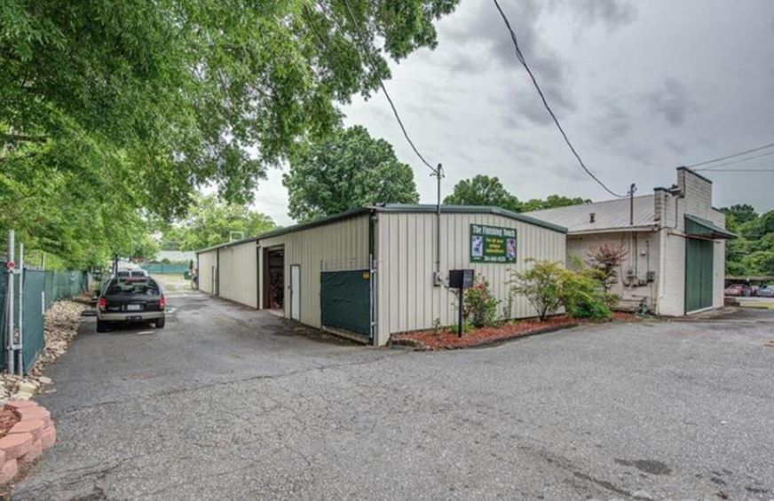 Primary Photo Of 1031 Gaston Ave, Gastonia Warehouse For Sale