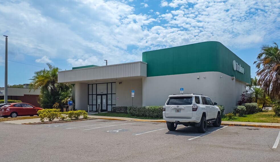 Primary Photo Of 24639 U.S. Highway 19 N, Clearwater Freestanding For Sale