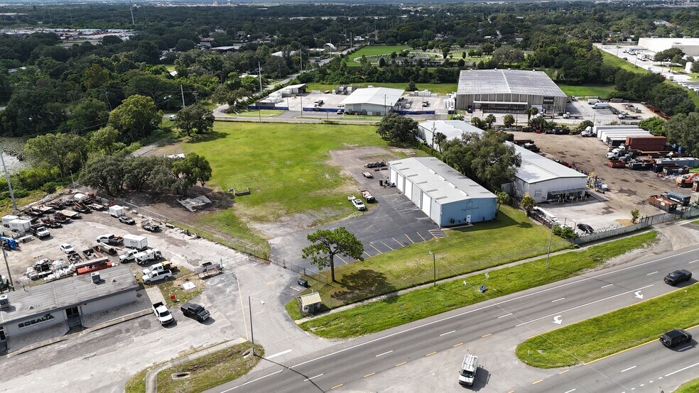 More Photos Of 4511 N 56th St, Tampa Warehouse For Lease