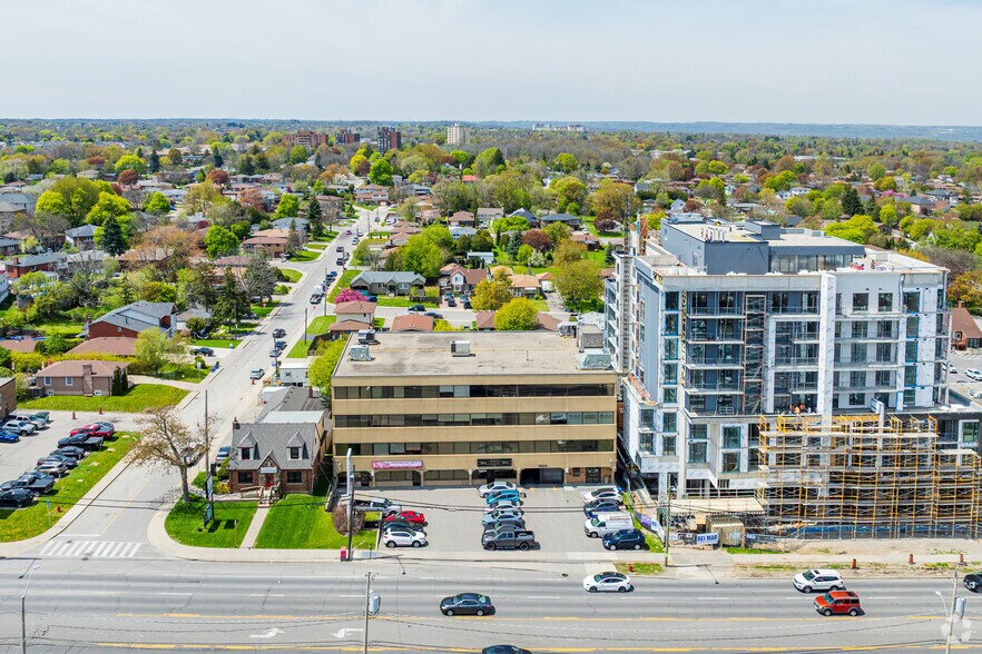 More Photos Of 1030 Upper James St, Hamilton Office For Lease