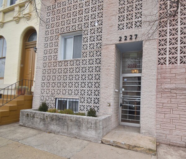 More Photos Of 2227 Saint Paul St, Baltimore Apartments For Sale