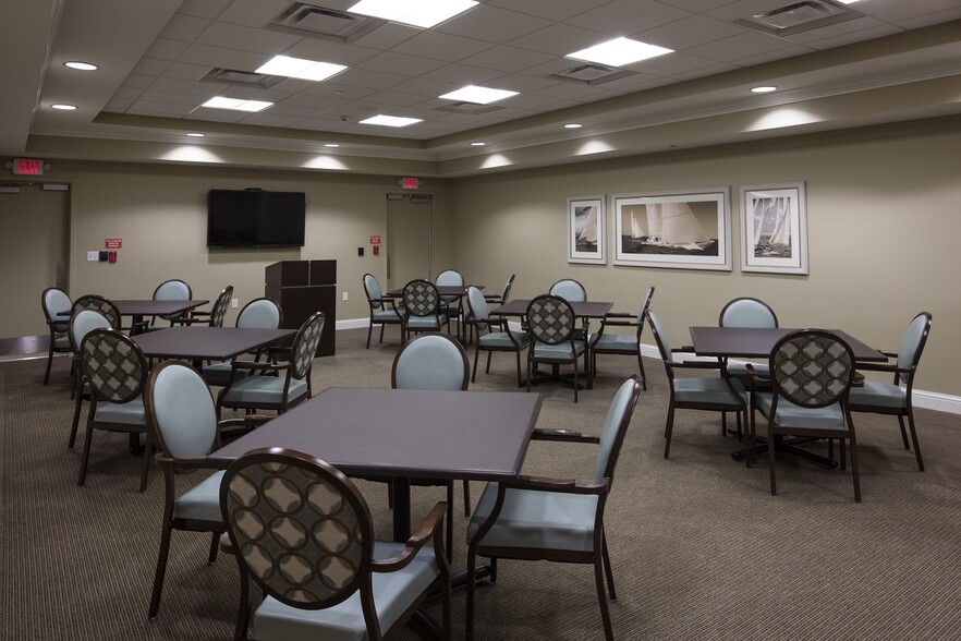 More Photos Of 7245 McArdle Rd, Corpus Christi Assisted Living For Sale