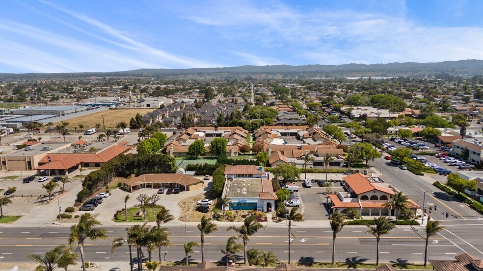 More Photos Of 1017 E Ocean Ave, Lompoc Medical For Sale