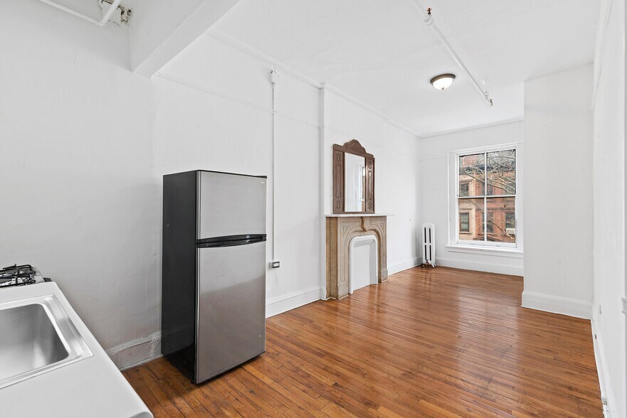 More Photos Of 30 W 130th St, New York Apartments For Sale