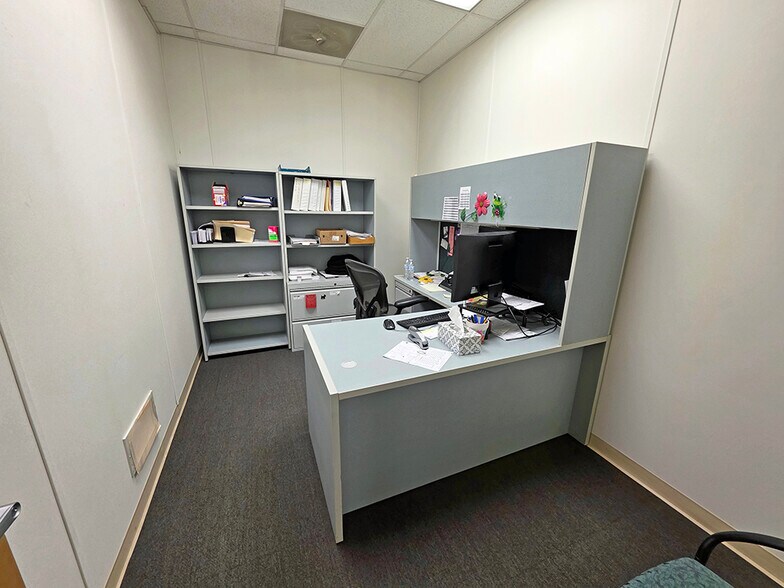 More Photos Of 100 Prushnok Dr, Punxsutawney Office For Sale