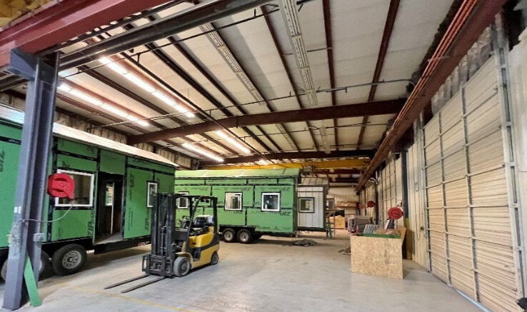 More Photos Of 1313 SE 25th St, Oklahoma City Manufacturing For Sale