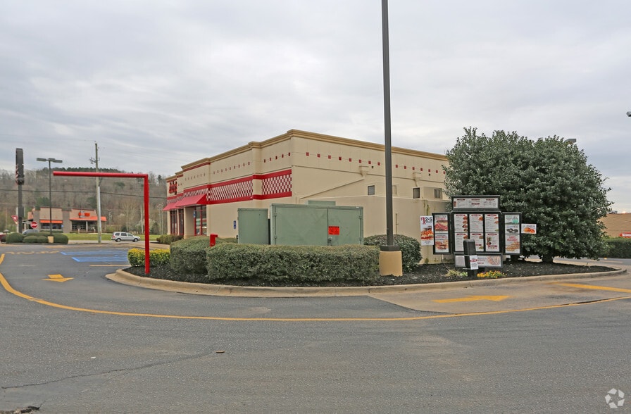 More Photos Of 571 Cahaba Valley Rd, Pelham Fast Food For Lease