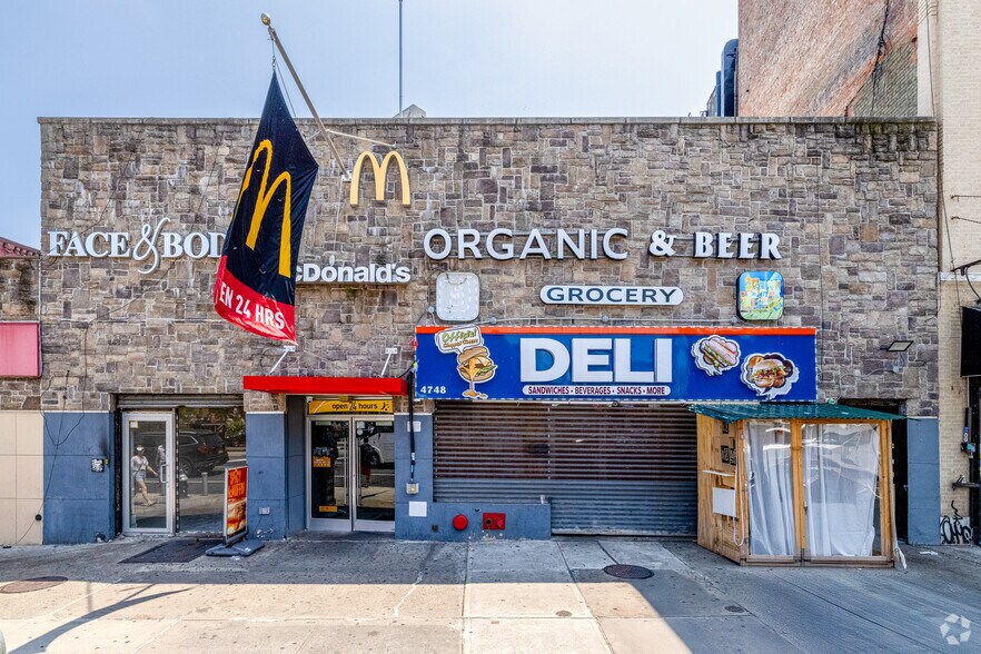 More Photos Of 4748-4754 Broadway, New York Storefront For Lease