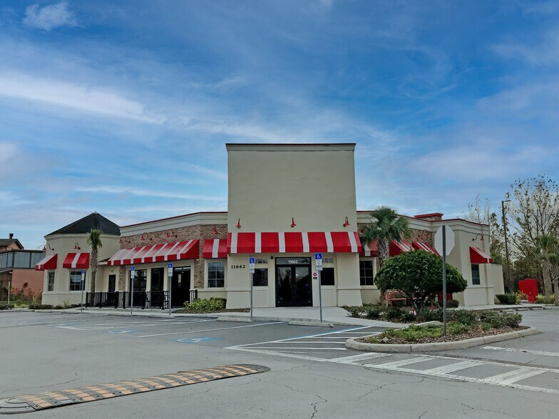 Primary Photo Of 11662 University Blvd, Orlando Restaurant For Lease