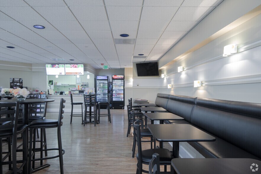 More Photos Of 8400 E Prentice Ave, Greenwood Village Office For Lease