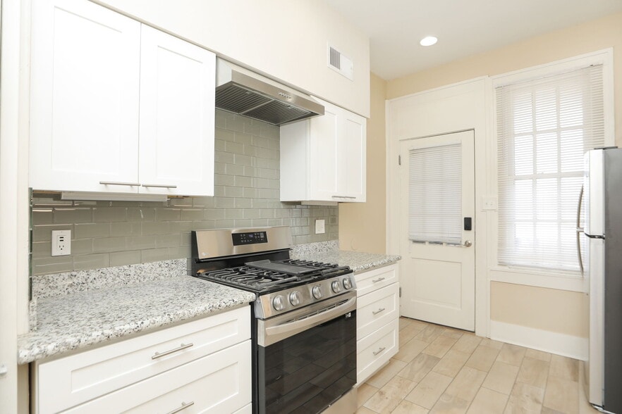 More Photos Of 717 Broadway St, Galveston Apartments For Sale