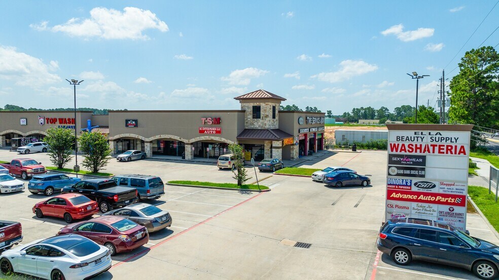 Primary Photo Of 1319 Cypress Creek Parkway, Houston Storefront For Lease