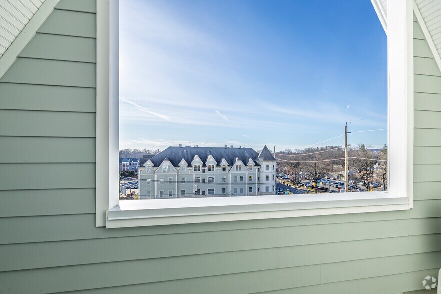 More Photos Of 282 South Ave, Fanwood Apartments For Lease