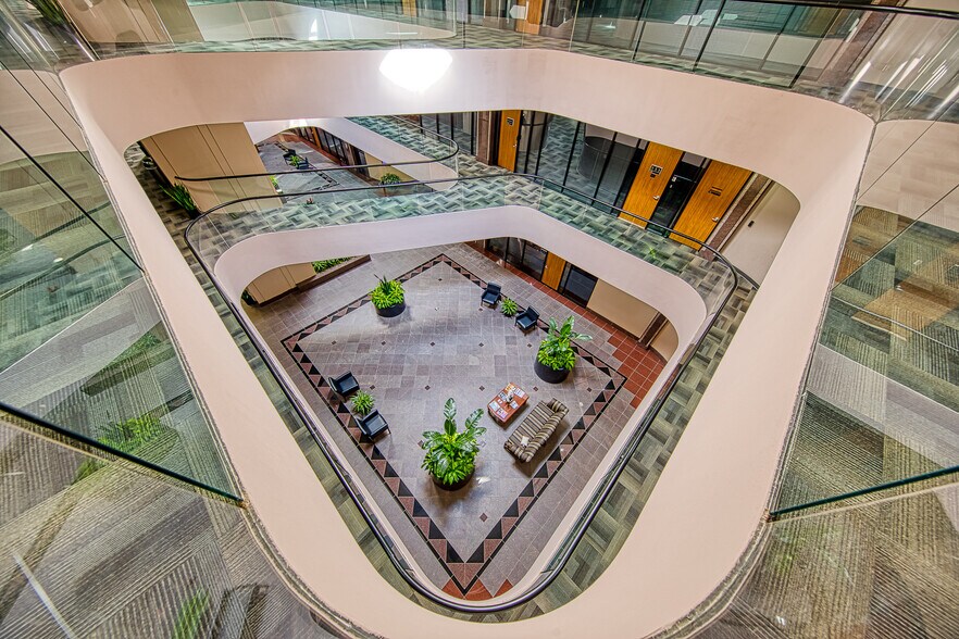 More Photos Of 1300 N Sam Houston Pky E, Houston Office Residential For Lease